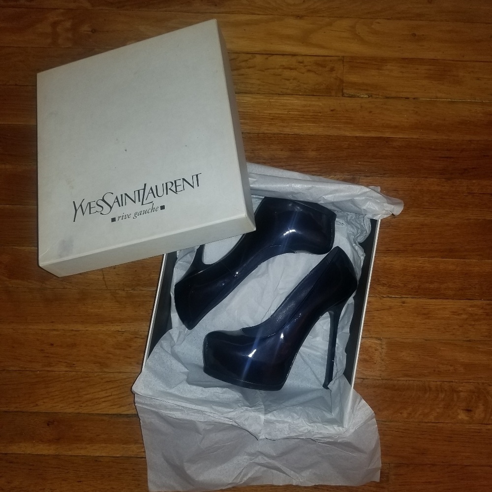 Yves Saint Laurent Tribtoo 105 Pumps